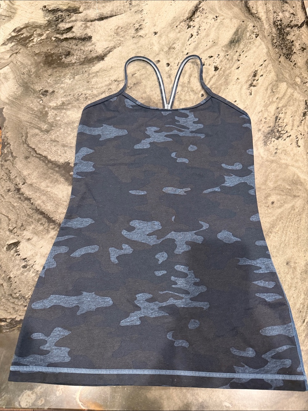 Lululemon Gray Black Camo Racerback Yoga Tank Top Size 0/2